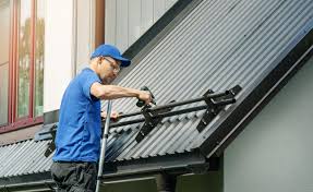 Best Roof Insulation Installation  in Fort Pierce, FL